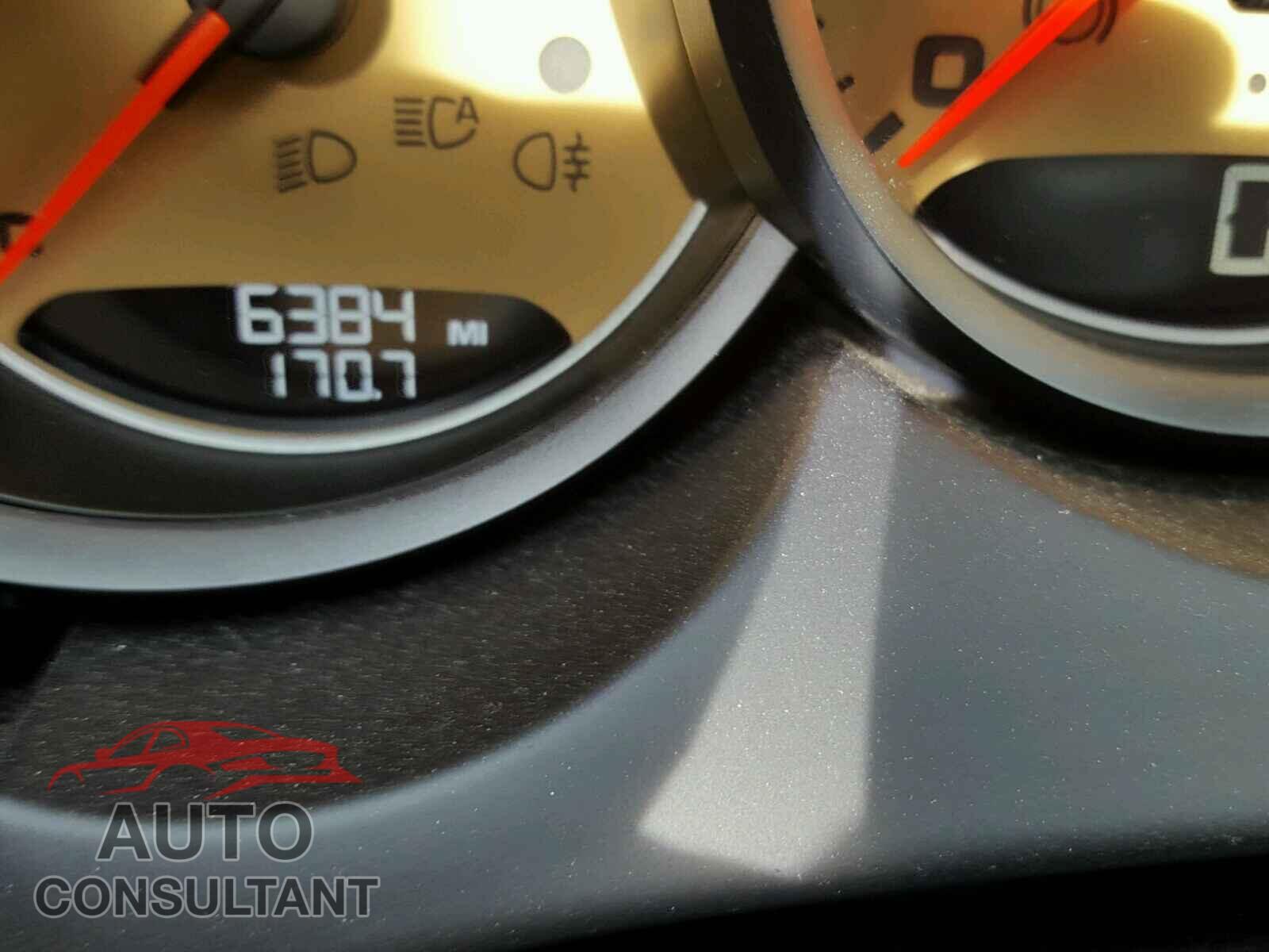 PORSCHE CAYENNE 2017 - WP1AB2A22HLA51146