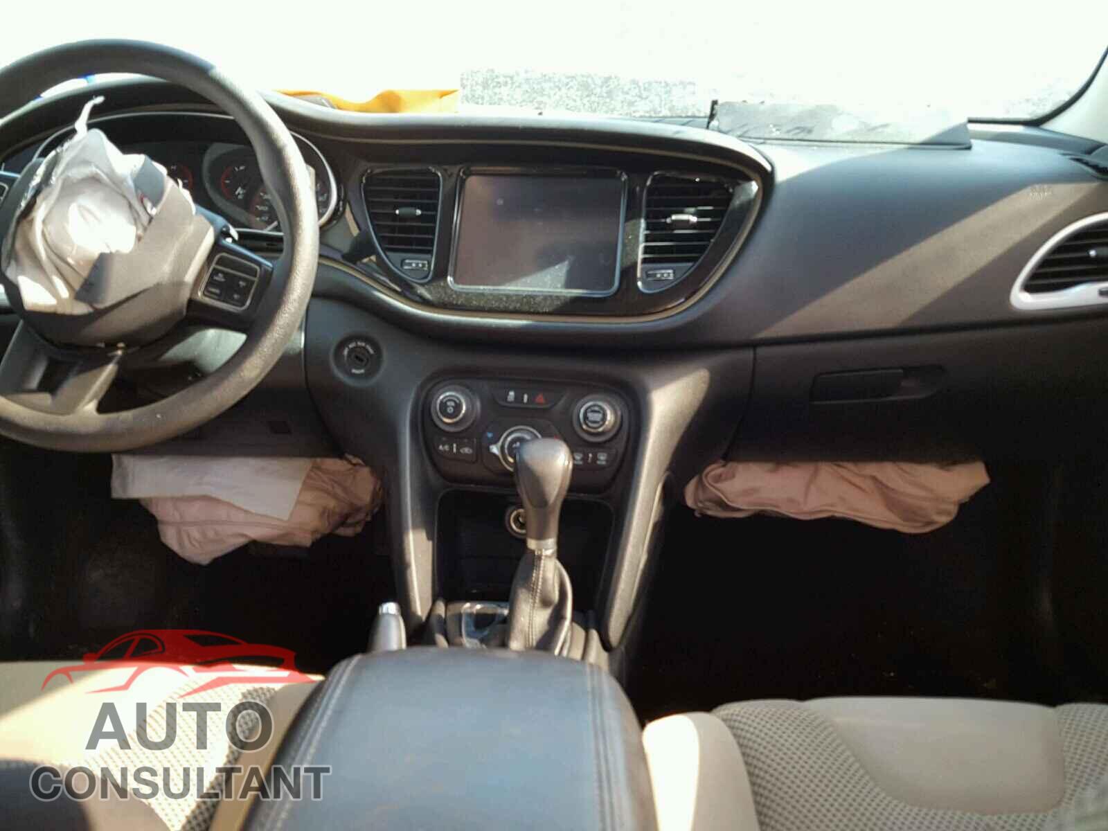 DODGE DART 2015 - 1C3CDFBBXFD300203