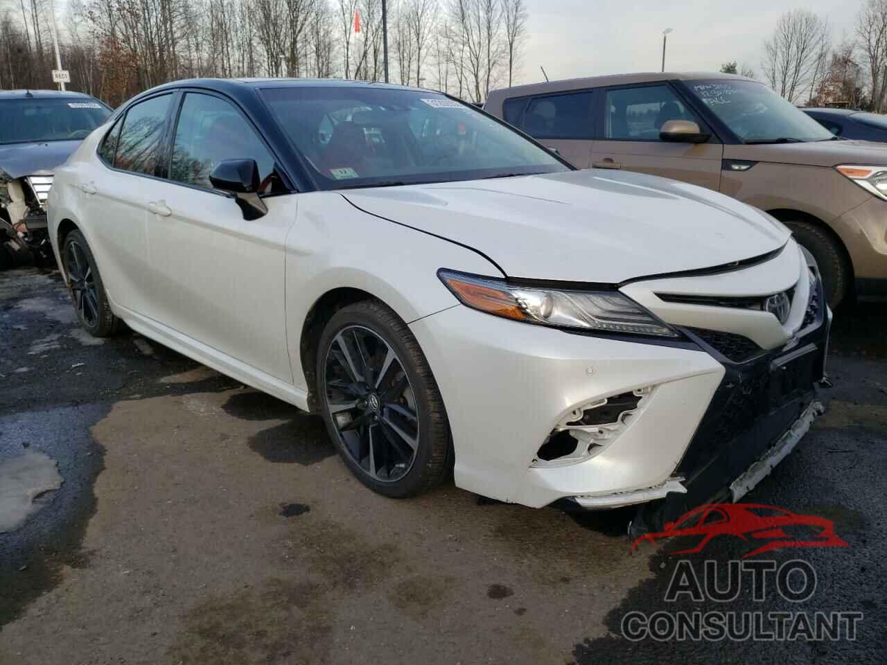 TOYOTA CAMRY 2018 - 4T1BZ1HK7JU020164