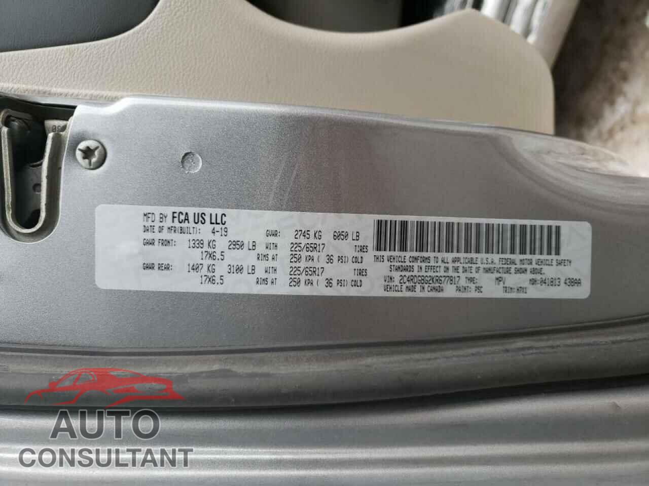DODGE CARAVAN 2019 - 2C4RDGBG2KR677817