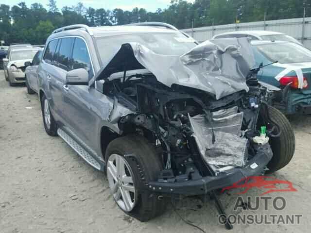MERCEDES-BENZ GL450 2015 - 4JGDF6EEXFA519997