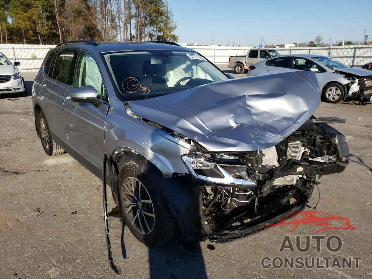 VOLKSWAGEN TIGUAN 2020 - 3VV3B7AXXLM112870