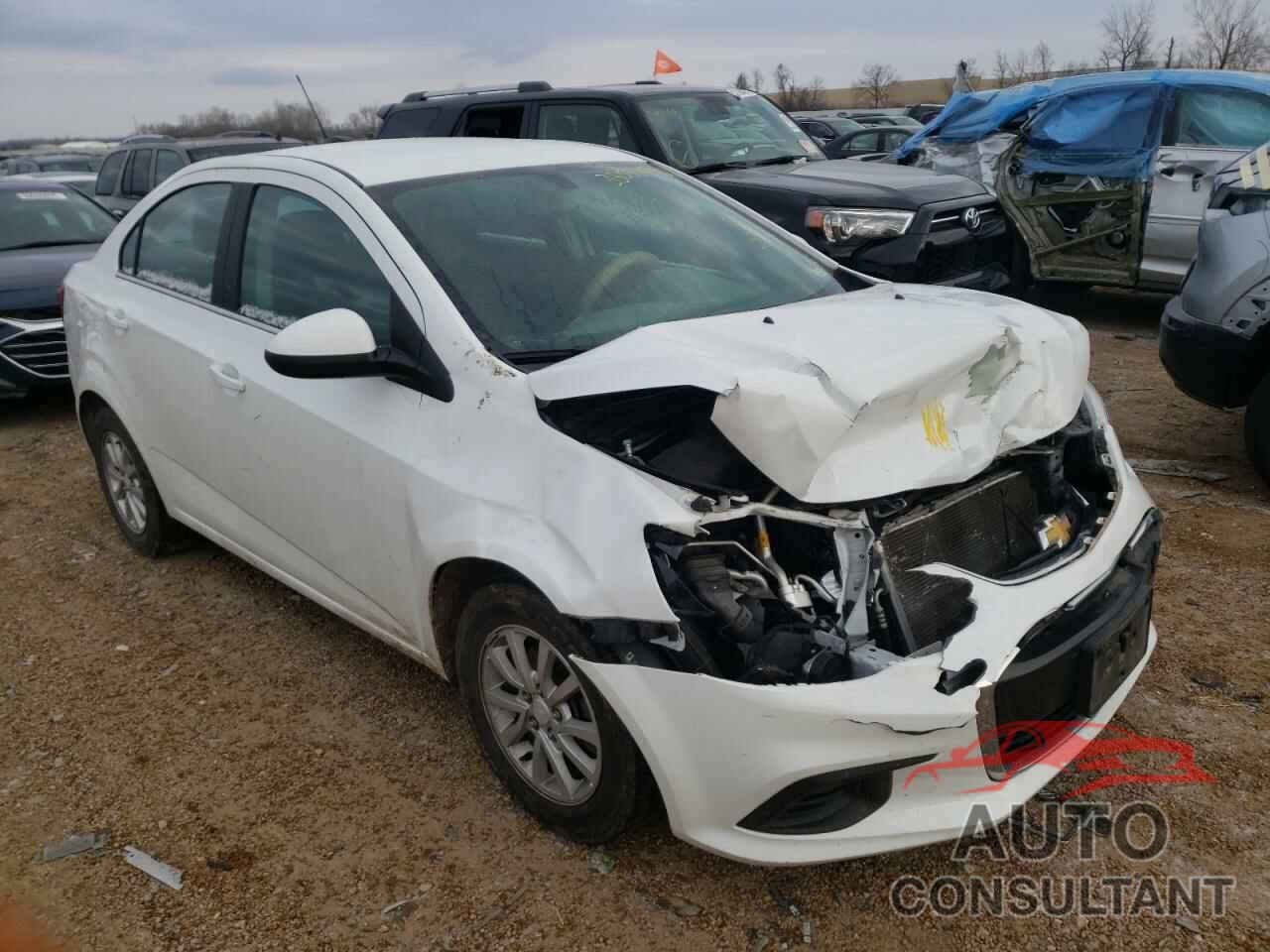 CHEVROLET SONIC 2017 - 1G1JD5SH4H4129509