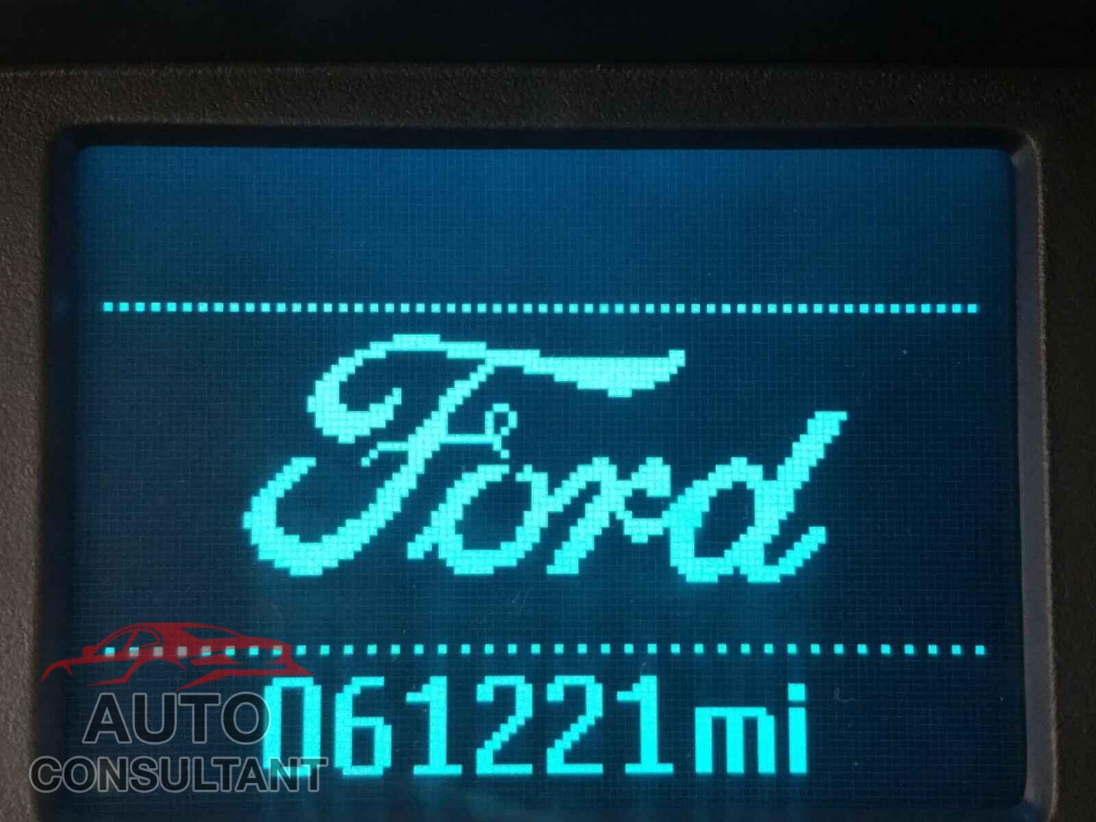 FORD TRANSIT CO 2018 - 1FTYR2CM7JKA47065
