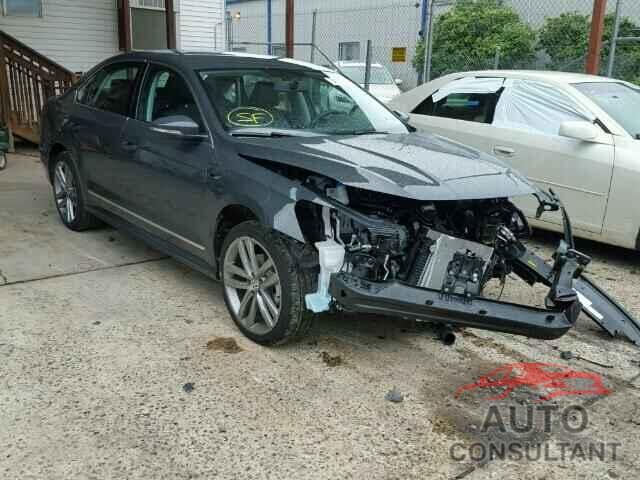 VOLKSWAGEN PASSAT 2017 - 1VWDT7A38HC013807