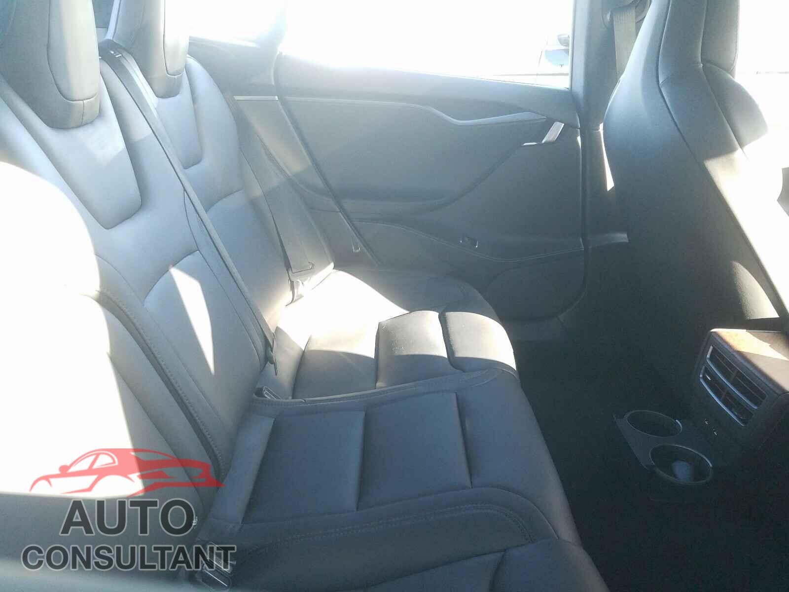 TESLA MODEL S 2018 - 5YJSA1E23JF287763