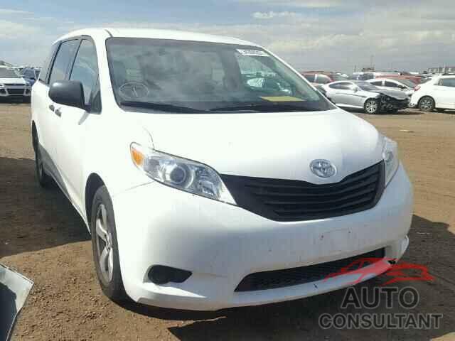 TOYOTA SIENNA 2015 - 5TDZK3DC1FS652221