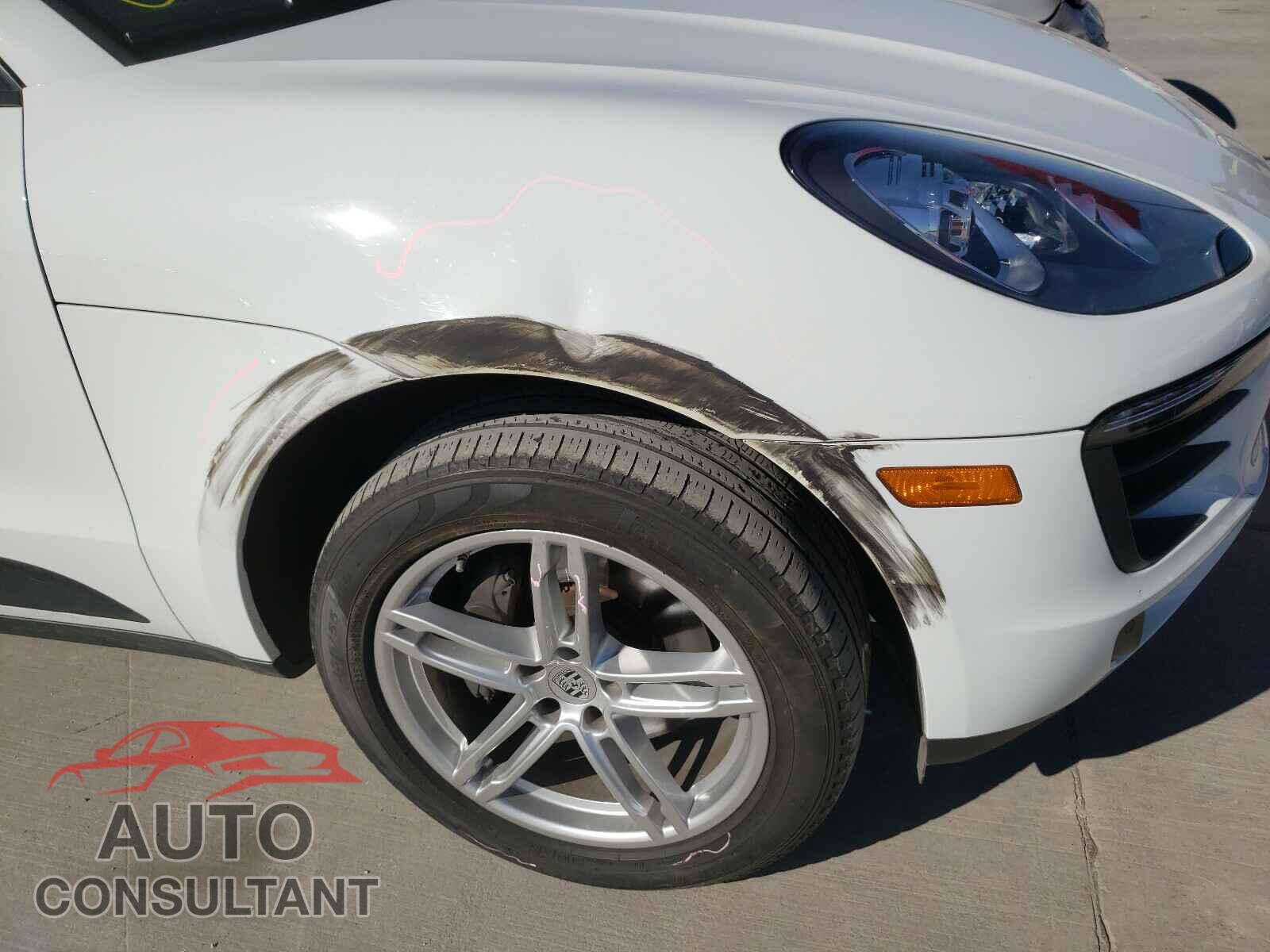 PORSCHE MACAN 2018 - WP1AA2A50JLB07457