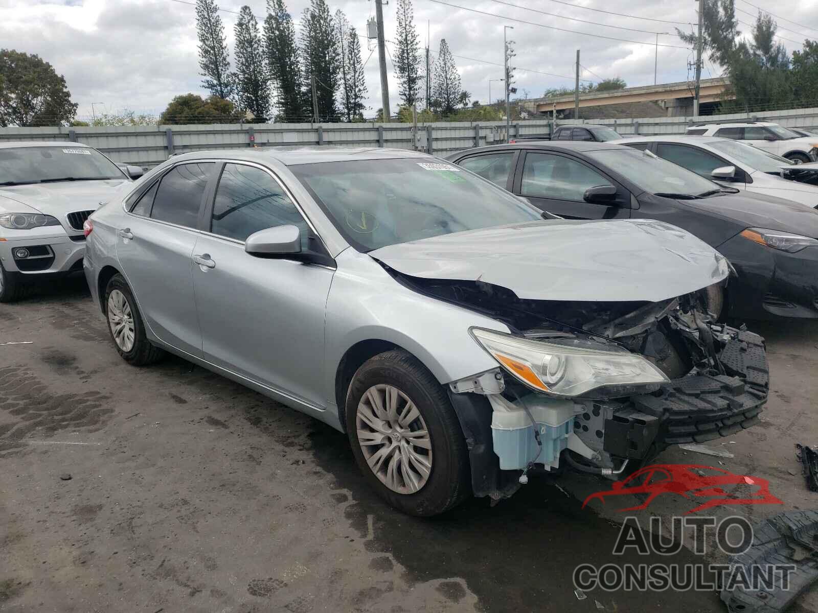TOYOTA CAMRY 2016 - 4T4BF1FKXGR548162