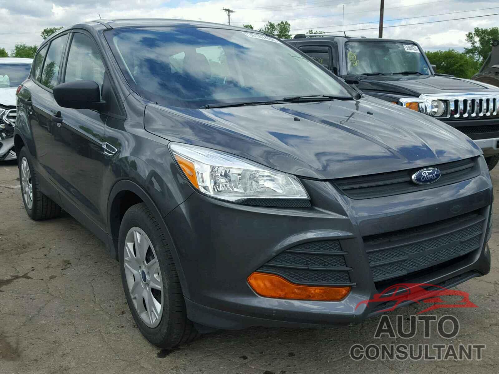 FORD ESCAPE 2016 - 1FMCU0F70GUA37960