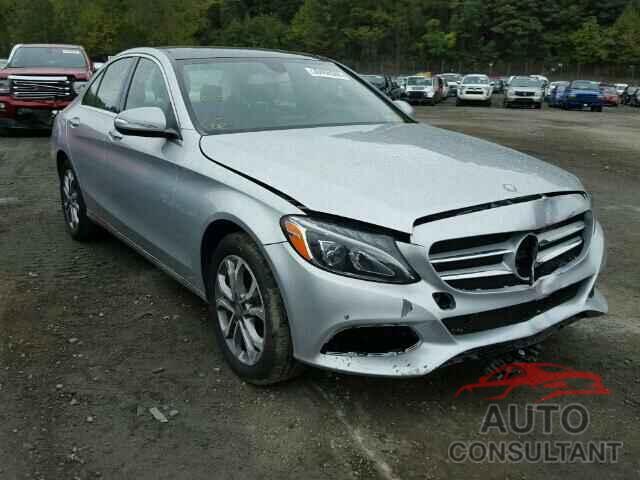 MERCEDES-BENZ C300 2015 - 55SWF4KB0FU081721
