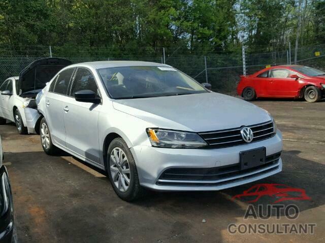 VOLKSWAGEN JETTA 2016 - 3VWD67AJ8GM253166