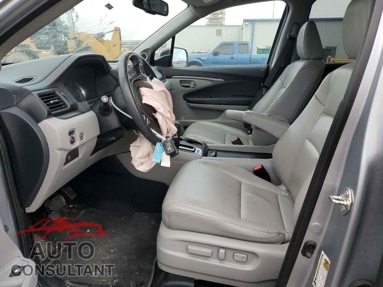 HONDA RIDGELINE 2017 - 5FPYK2F69HB007103