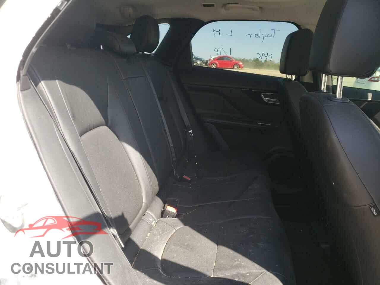 JAGUAR F-PACE 2017 - SADCJ2BVXHA047156