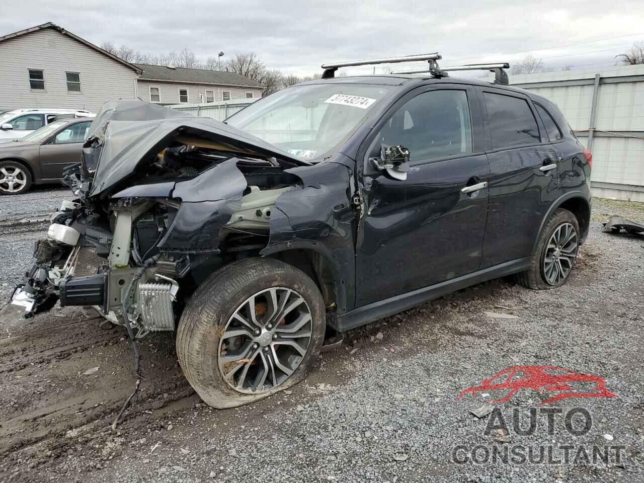 MITSUBISHI OUTLANDER 2018 - JA4AR3AW1JZ004810