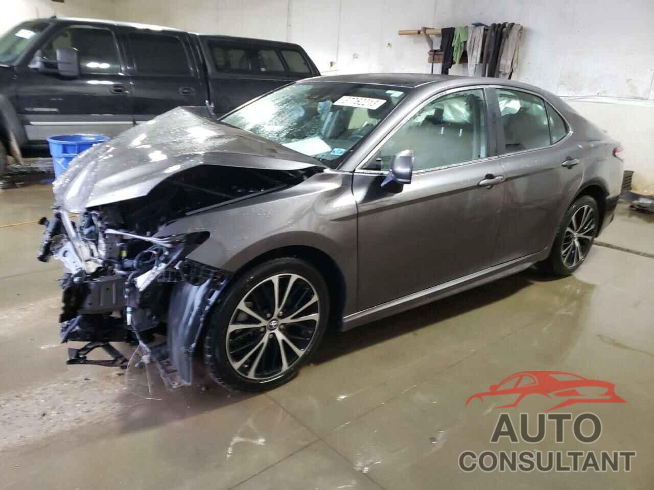 TOYOTA CAMRY 2019 - 4T1B11HK1KU215928