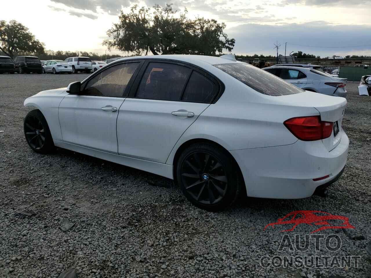 BMW 3 SERIES 2015 - WBA3C3G59FNT53062