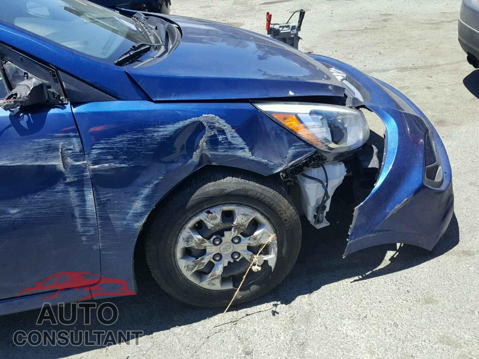 HYUNDAI ACCENT 2015 - KMHCT4AE9FU835470