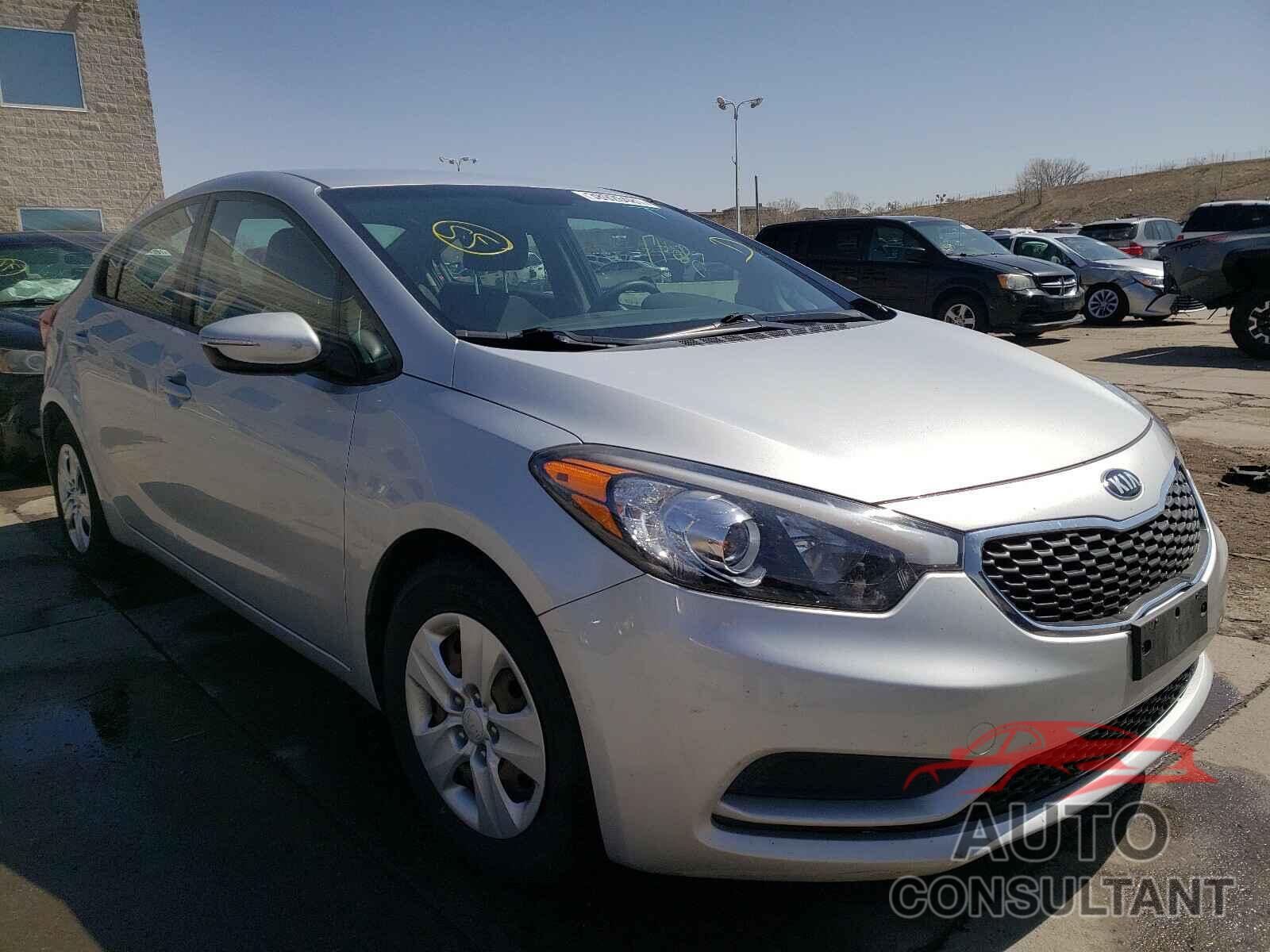 KIA FORTE 2016 - KNAFX4A65G5519460