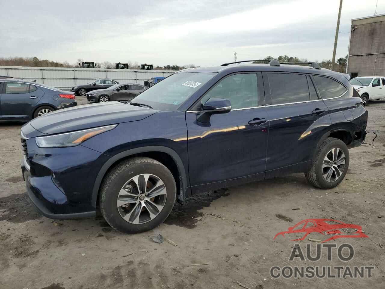 TOYOTA HIGHLANDER 2022 - 5TDGZRBH7NS571663