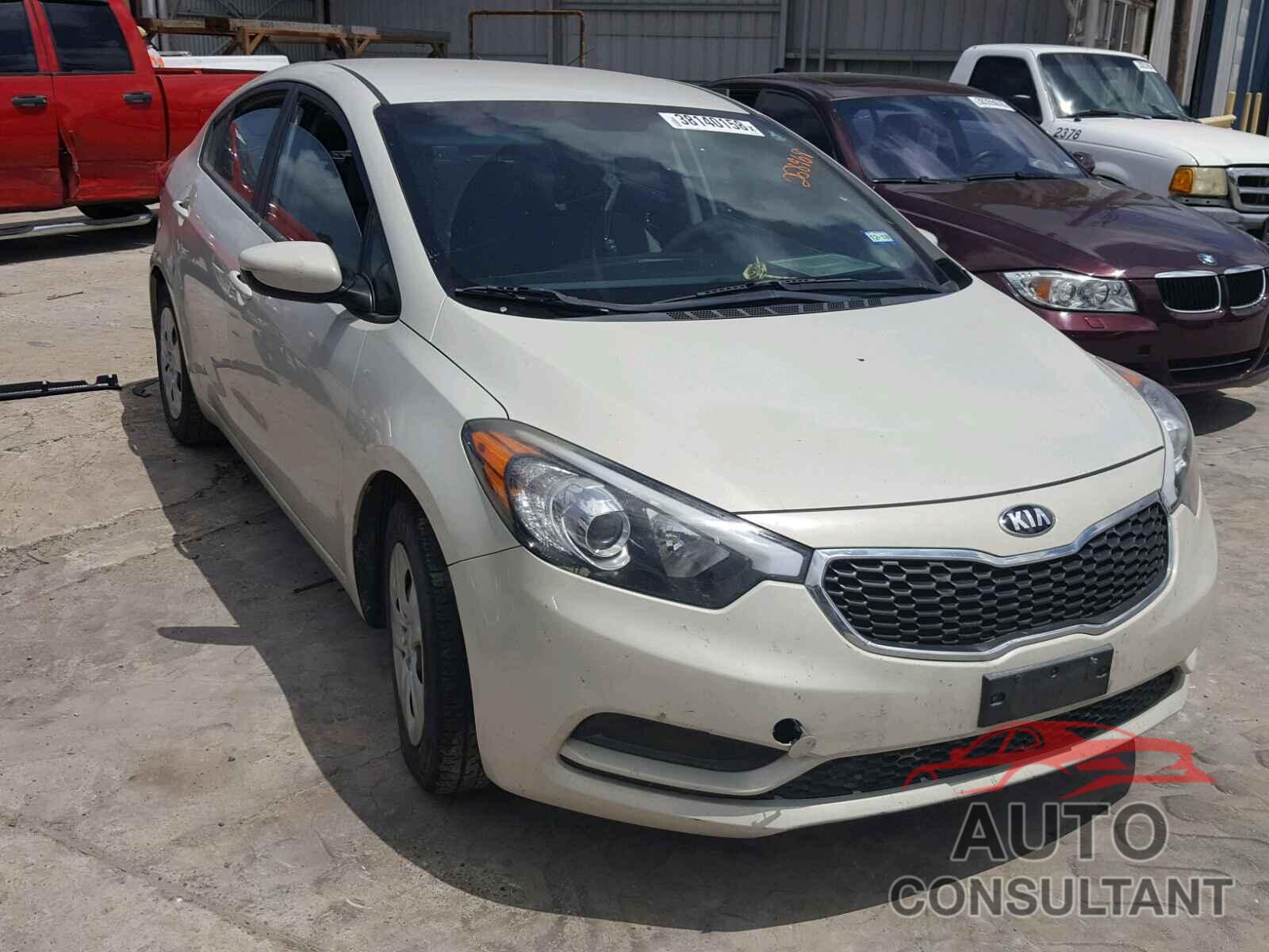 KIA FORTE 2015 - KNAFK4A6XF5258968