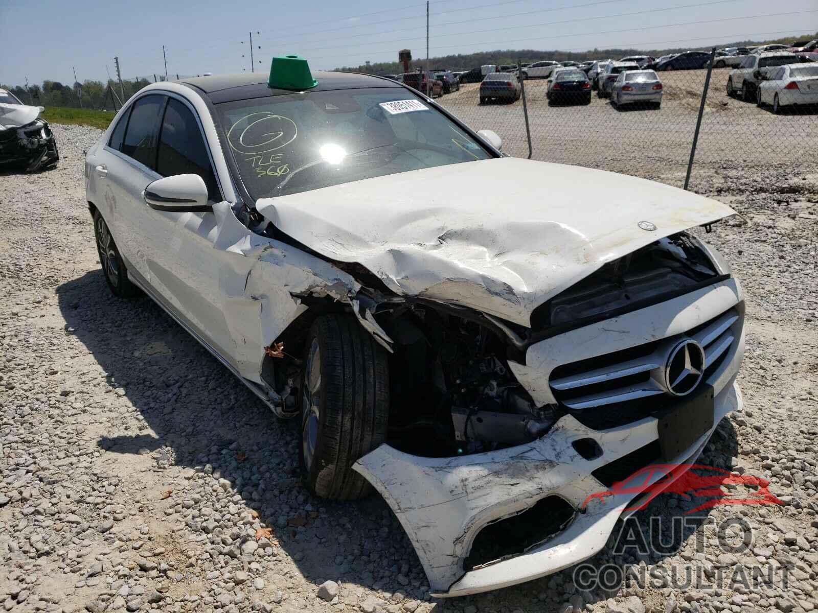 MERCEDES-BENZ C CLASS 2016 - 55SWF4KB0GU135519