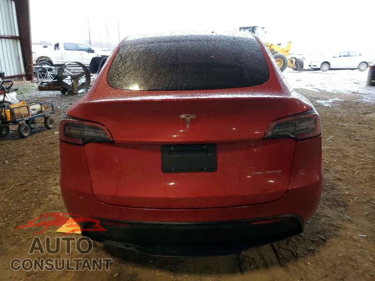 TESLA MODEL Y 2023 - 7SAYGDEEXPF628530