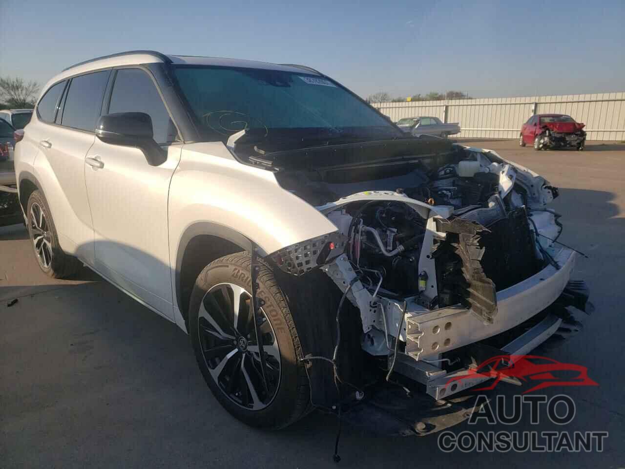 TOYOTA HIGHLANDER 2021 - 5TDLZRAHXMS035305