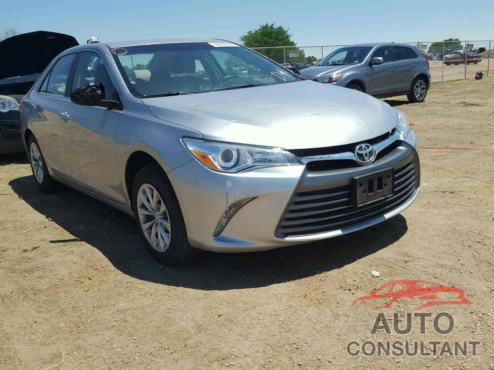TOYOTA CAMRY 2016 - 4T4BF1FK5GR580940