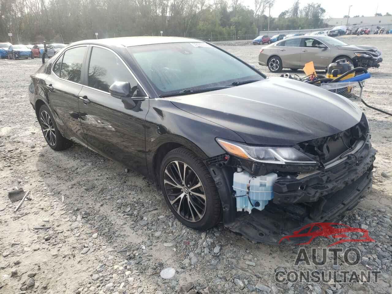 TOYOTA CAMRY 2018 - 4T1B11HK9JU637539
