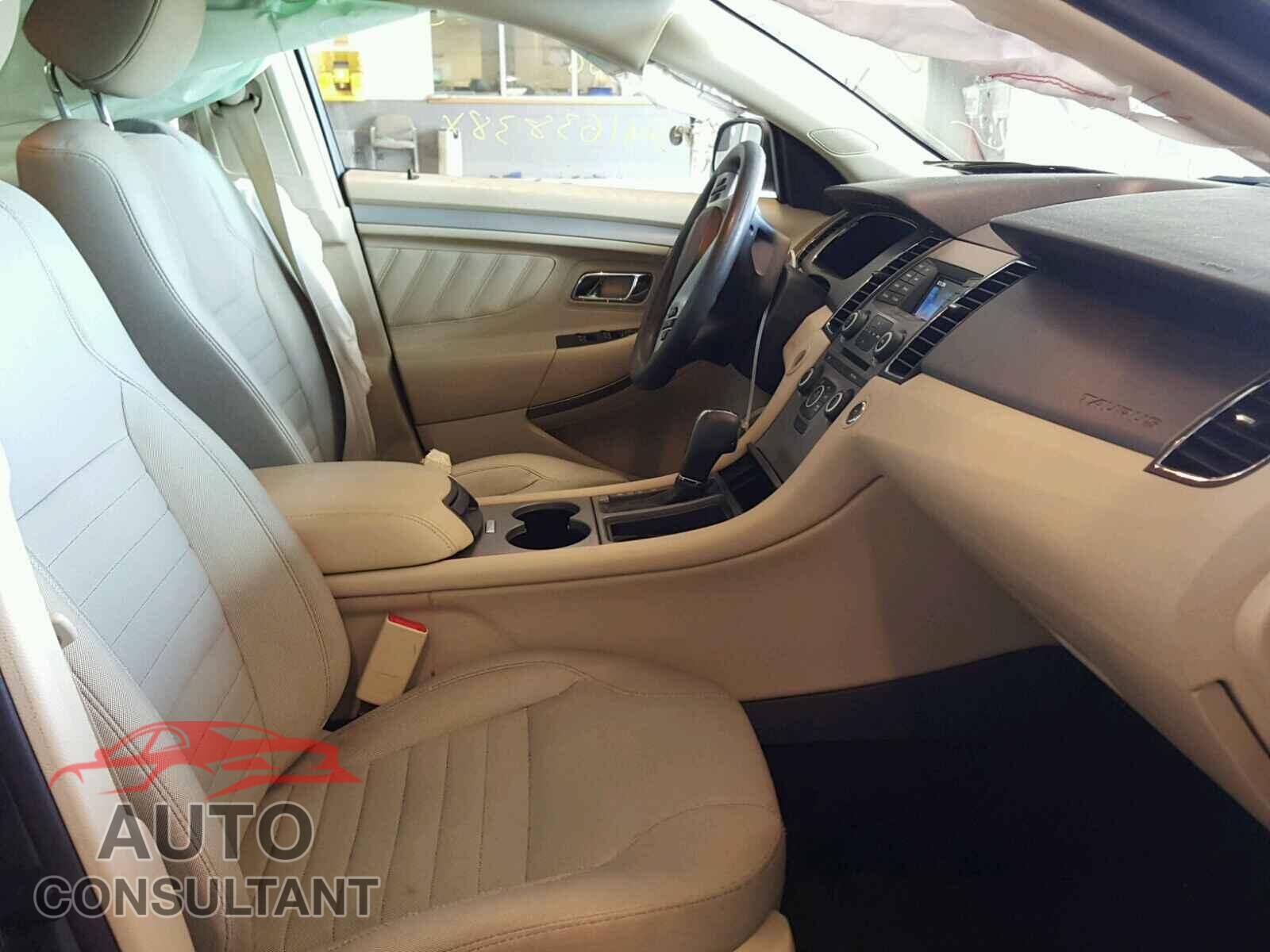 FORD TAURUS 2016 - 1FAHP2D89GG113429