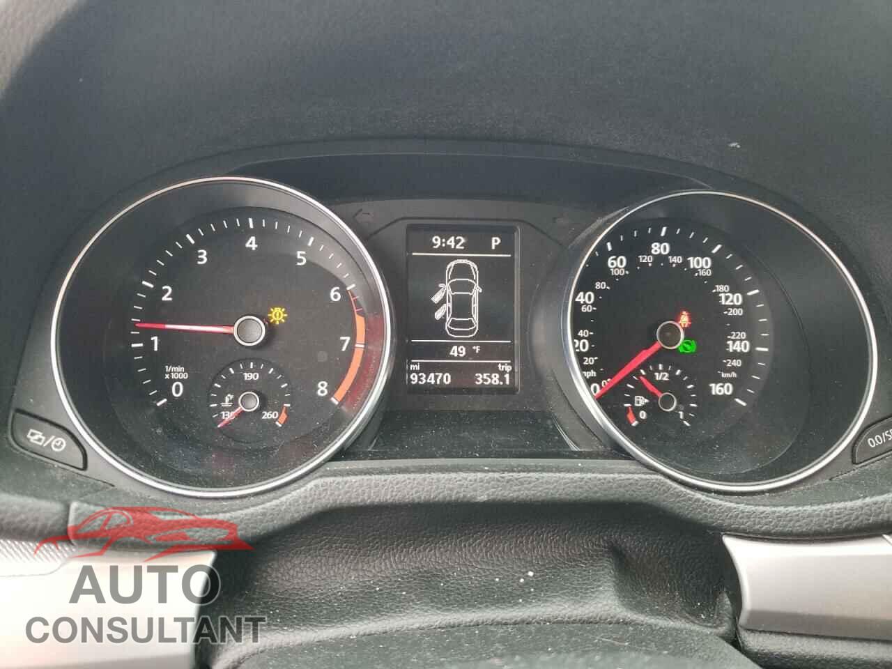 VOLKSWAGEN PASSAT 2017 - 1VWAT7A34HC076535