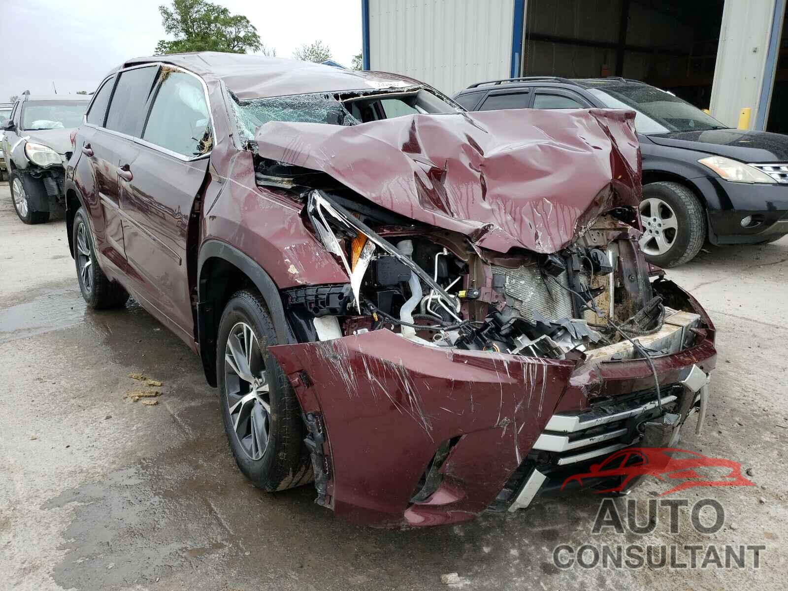 TOYOTA HIGHLANDER 2018 - 5TDBZRFH9JS908011