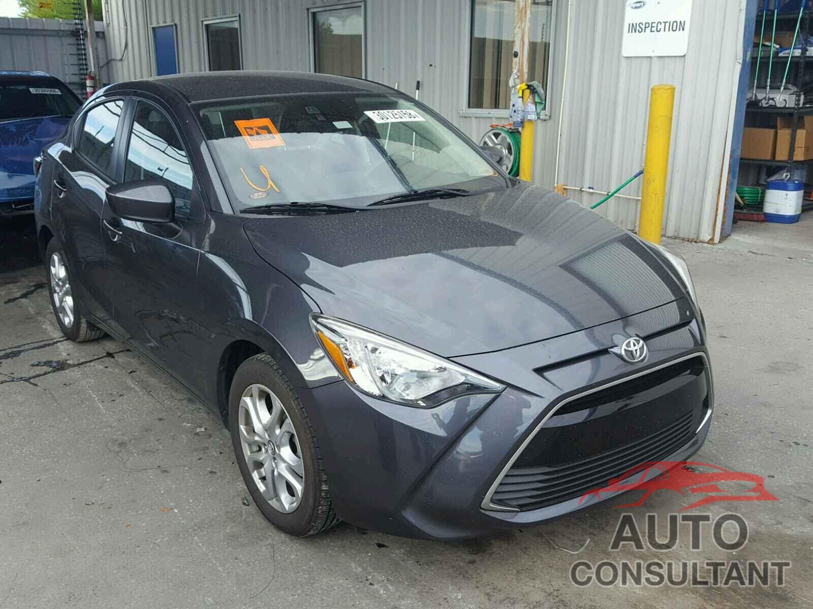 TOYOTA YARIS 2017 - 3MYDLBYV7HY184392