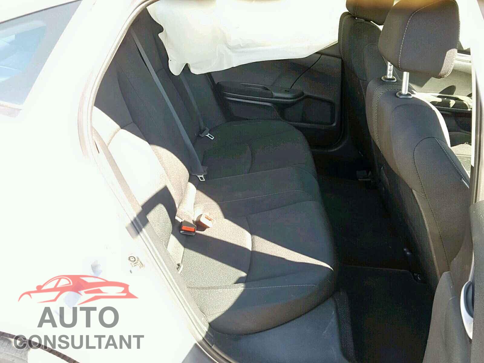 HONDA CIVIC LX 2016 - SALGS2SE6LA586689