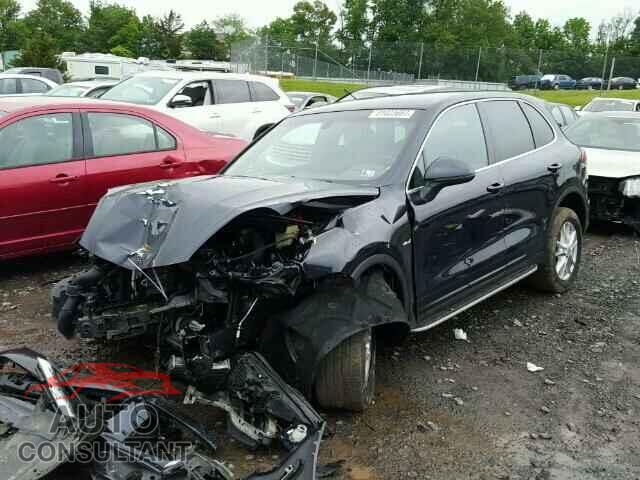 PORSCHE CAYENNE 2015 - WP1AF2A22FLA43842