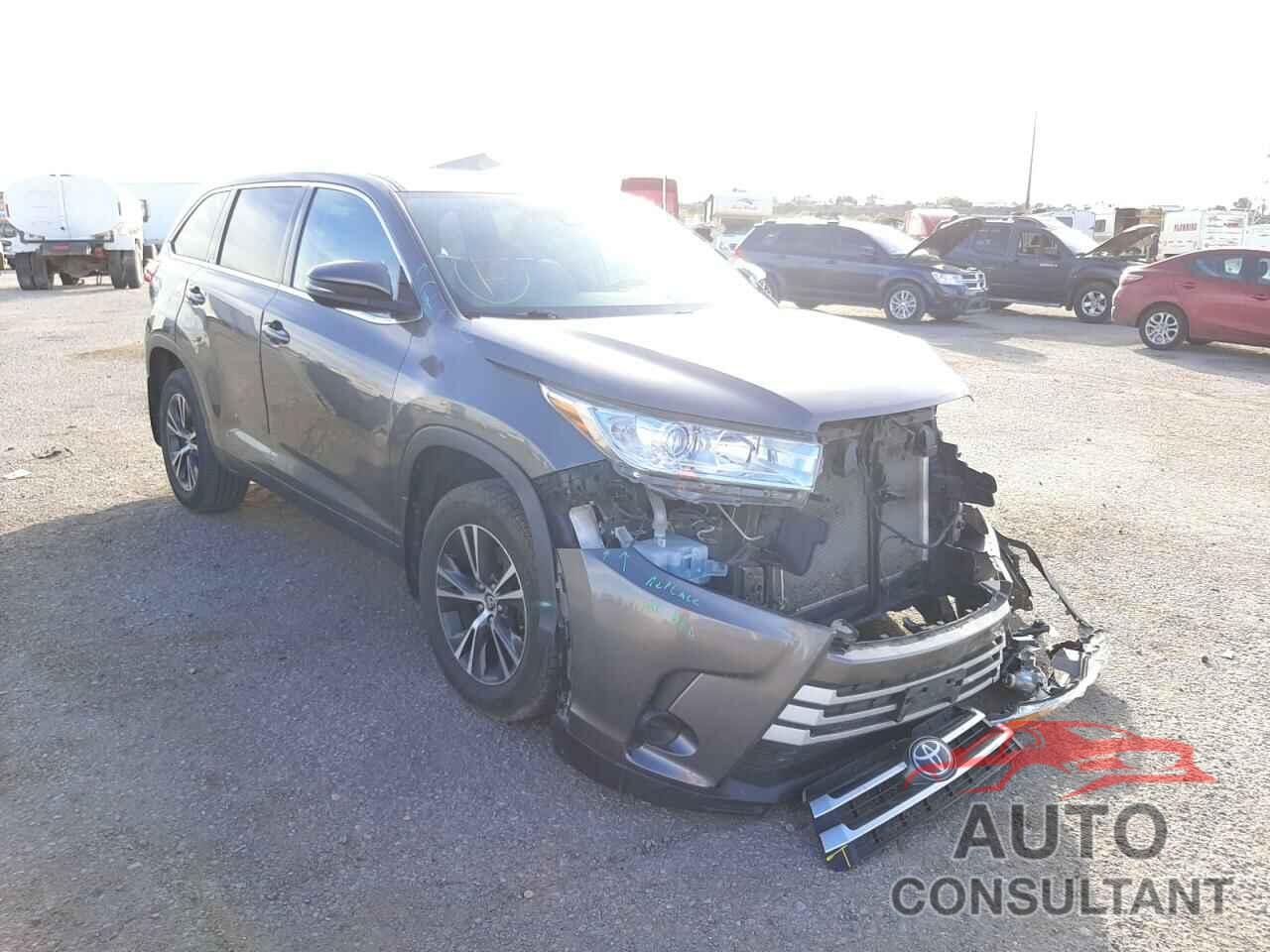 TOYOTA HIGHLANDER 2019 - 5TDZZRFH5KS301846
