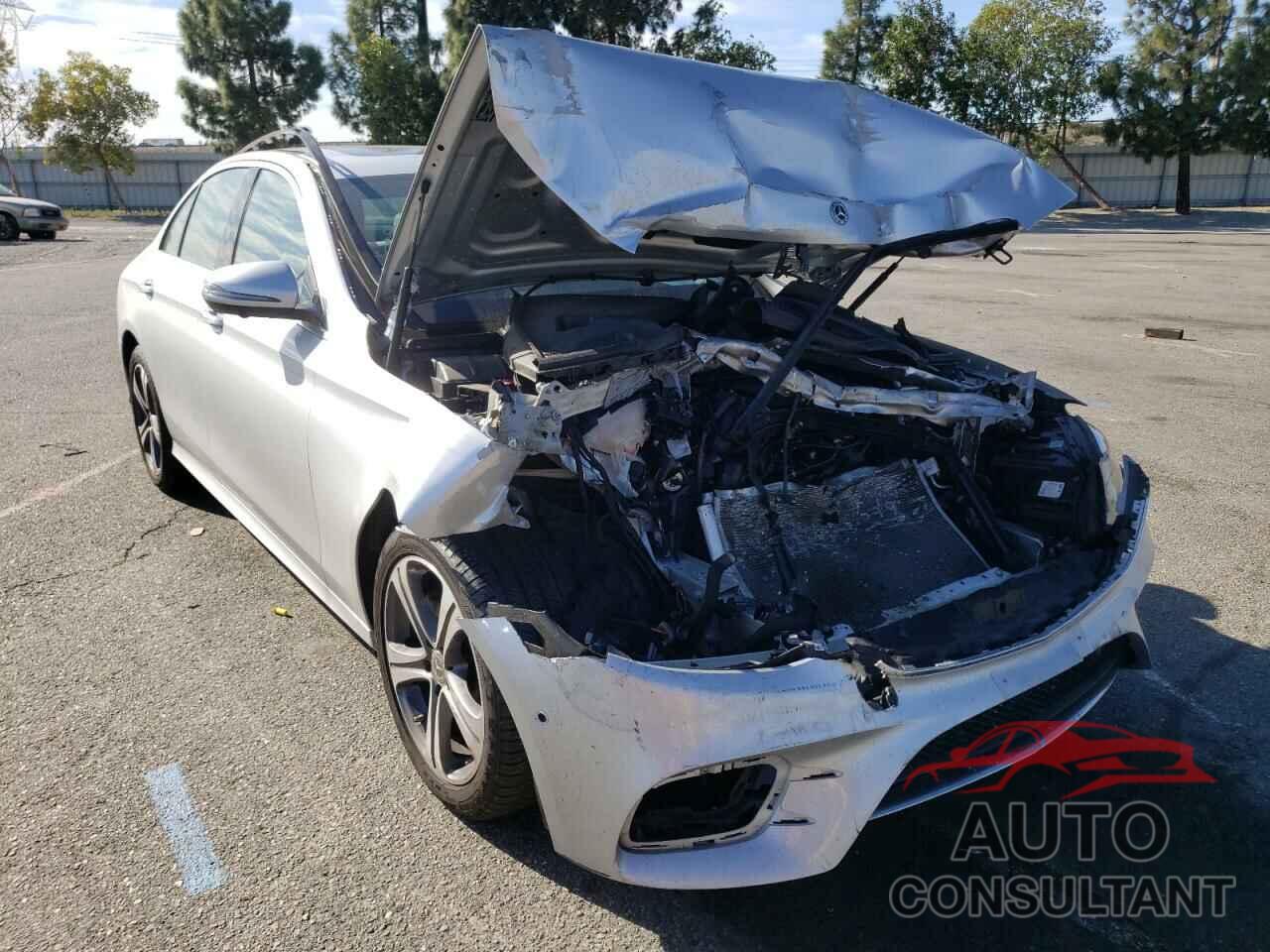 MERCEDES-BENZ E-CLASS 2019 - 1N4AL3AP1JC157292