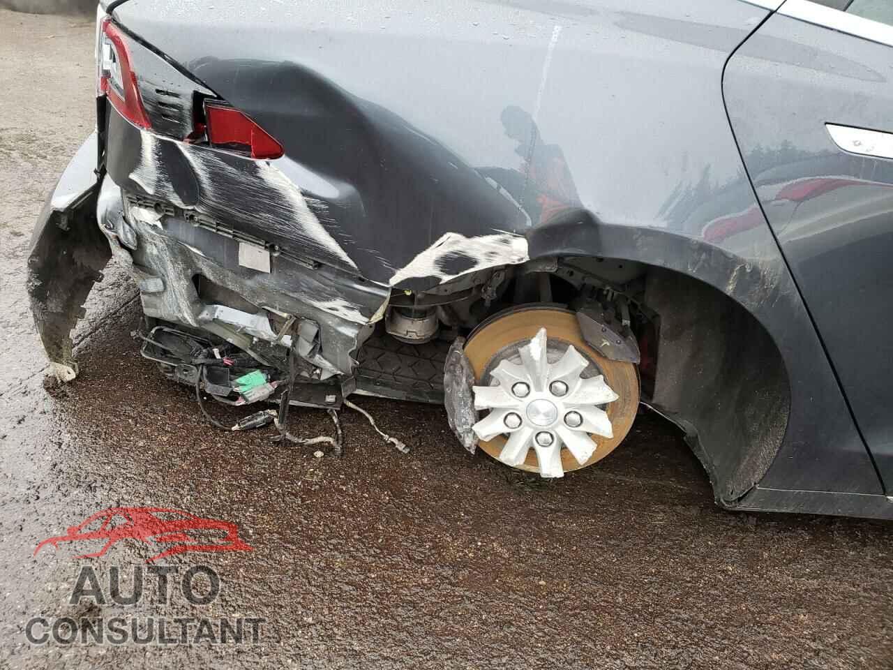 TESLA MODEL S 2016 - 5YJSA1E15GF160660