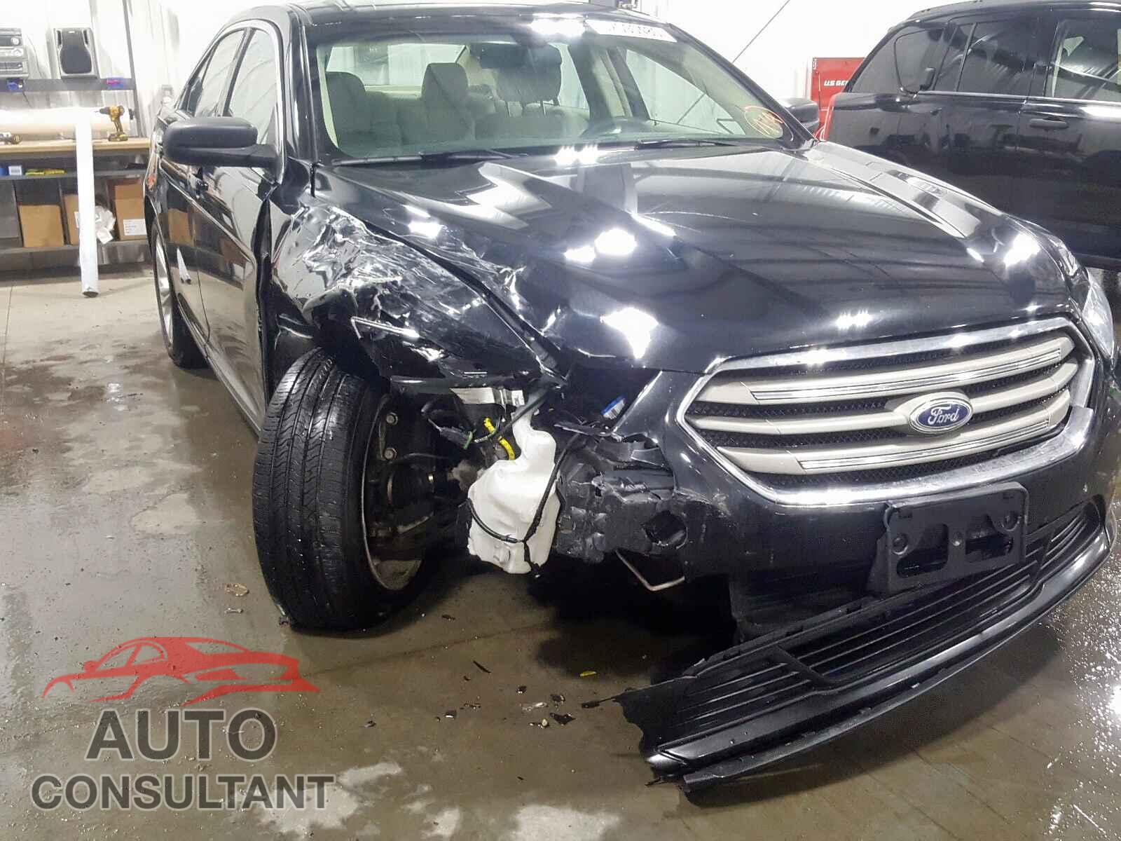FORD TAURUS 2015 - SADCK2FX7JA257809