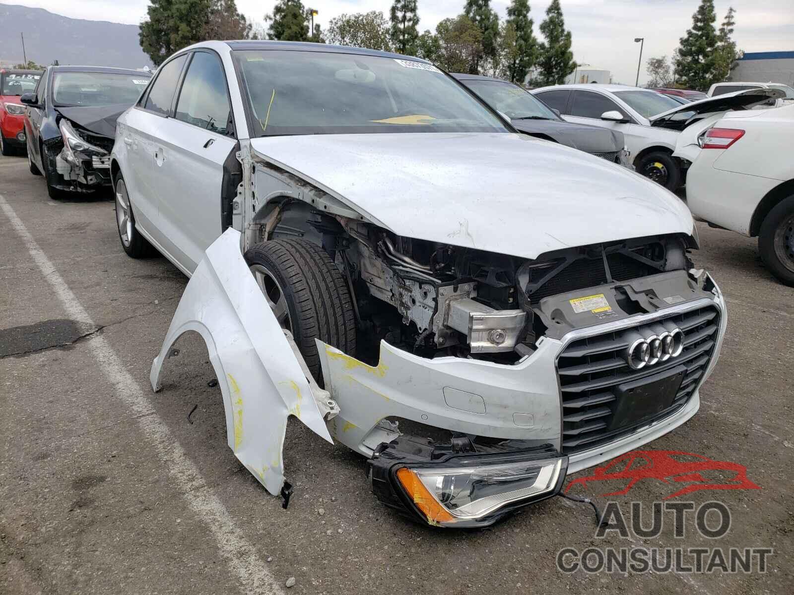 AUDI A3 2015 - WAUACGFF4F1094254