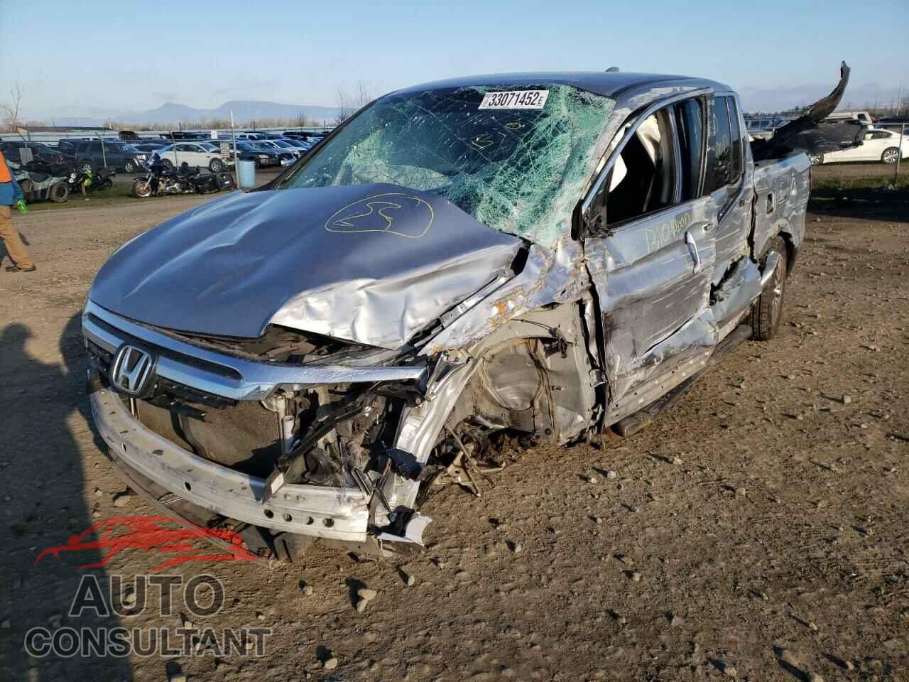HONDA RIDGELINE 2017 - 5FPYK3F47HB010179