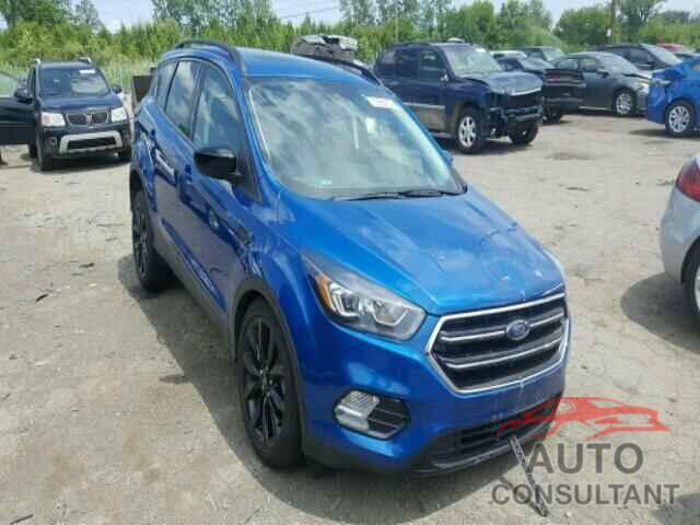 FORD ESCAPE 2017 - 1FMCU0GD8HUB14225