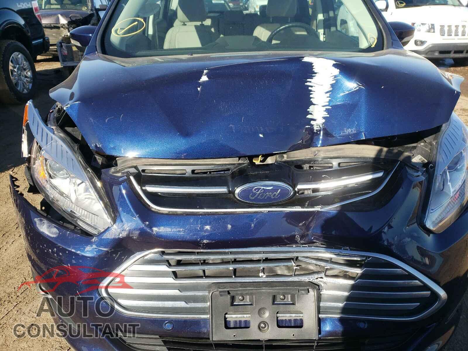 FORD CMAX 2017 - 1FADP5DU6HL118884