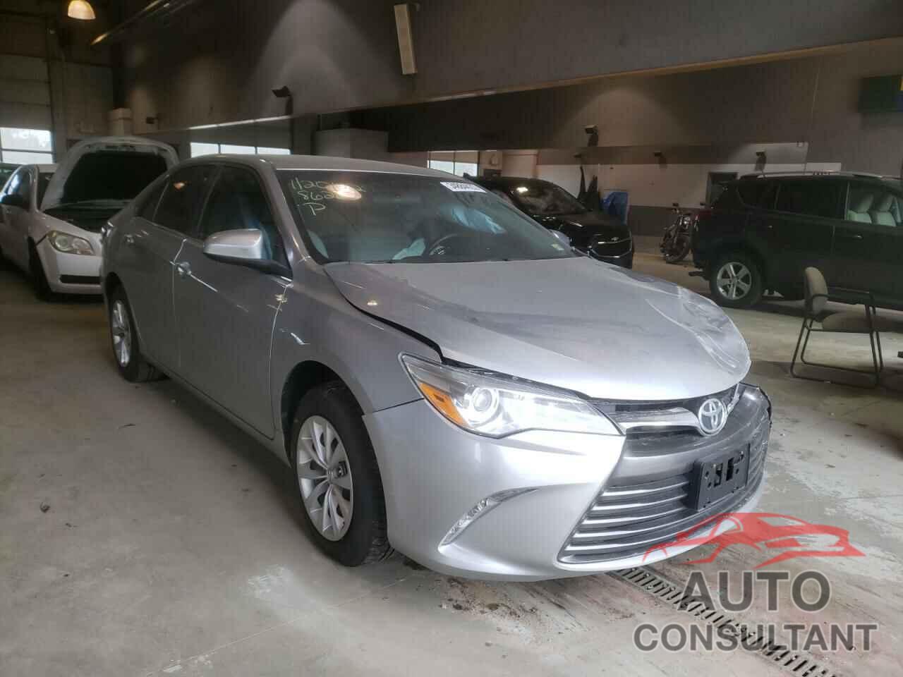 TOYOTA CAMRY 2016 - 4T4BF1FK1GR579249