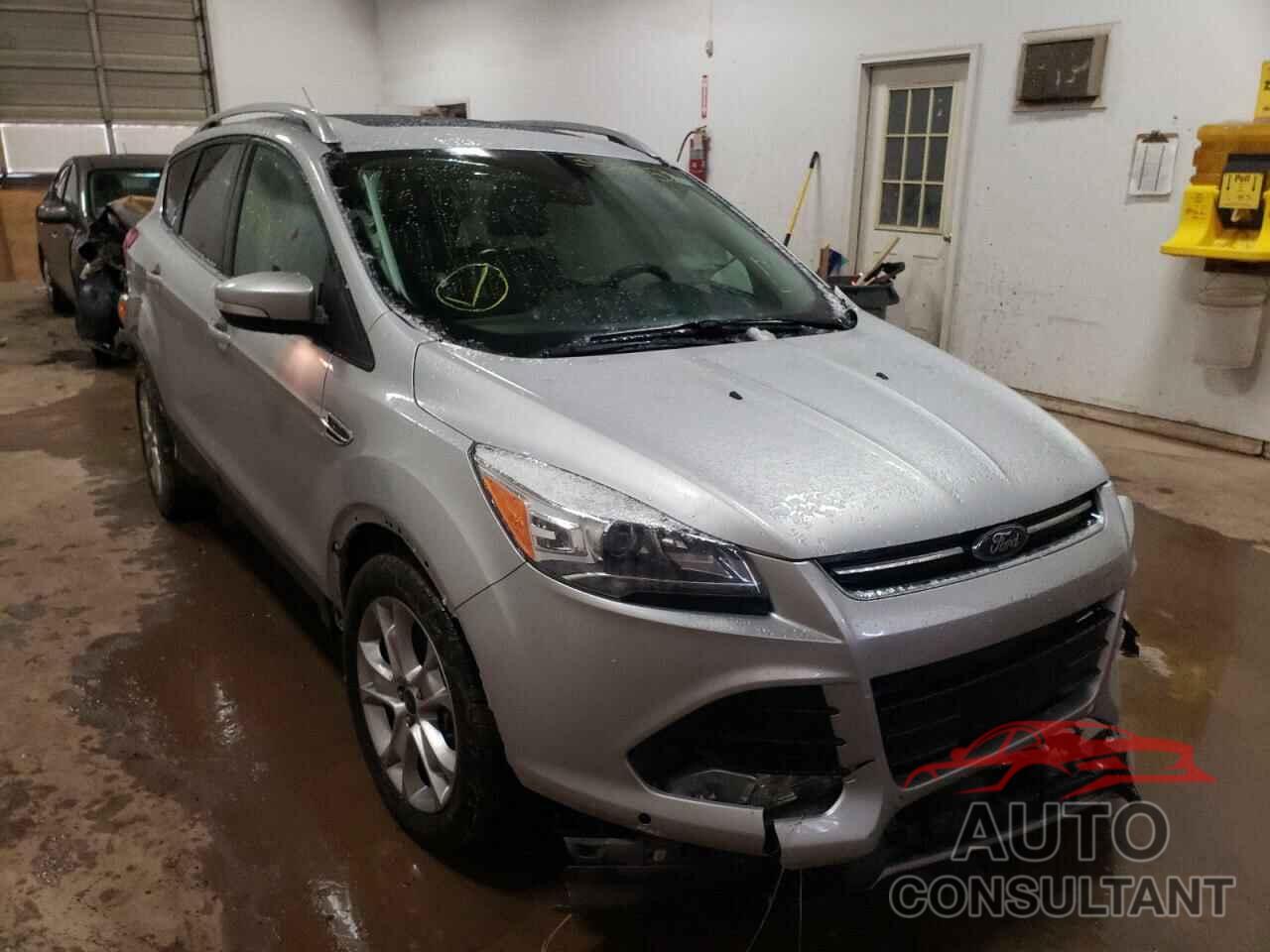 FORD ESCAPE 2016 - 1FMCU9J97GUC24948