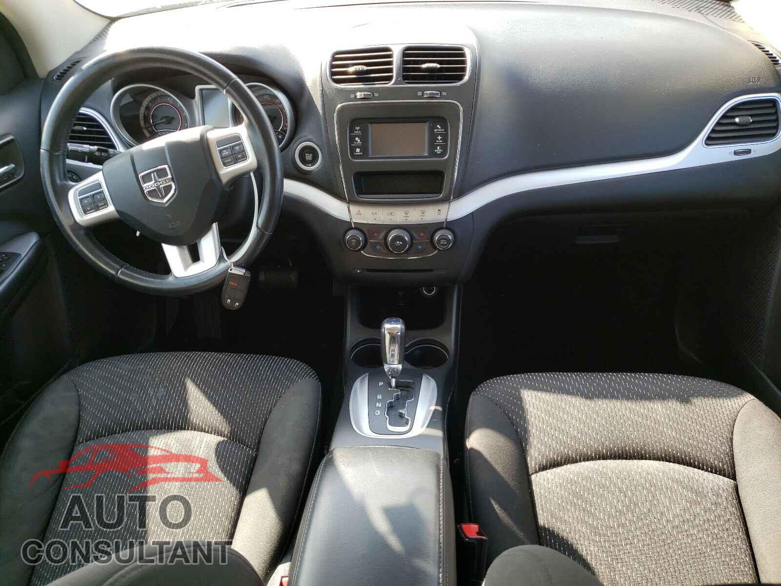 DODGE JOURNEY 2017 - 3N1CN7AP8GL880884