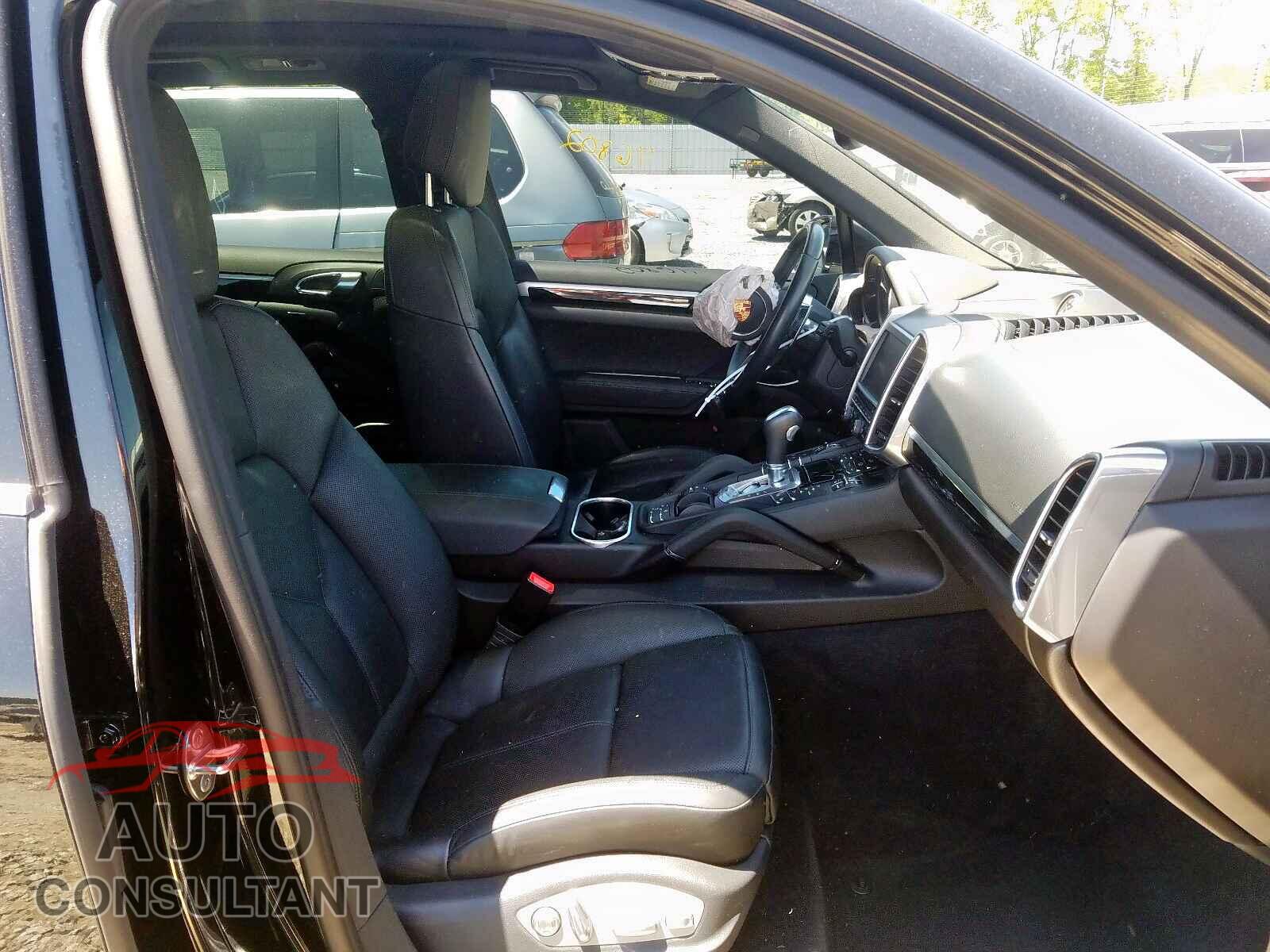 PORSCHE CAYENNE 2016 - WP1AA2A27GLA06172
