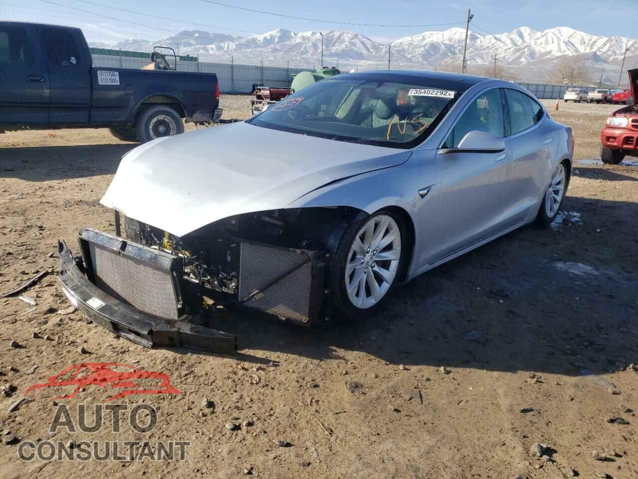 TESLA MODEL S 2017 - 5YJSA1E26HF190941