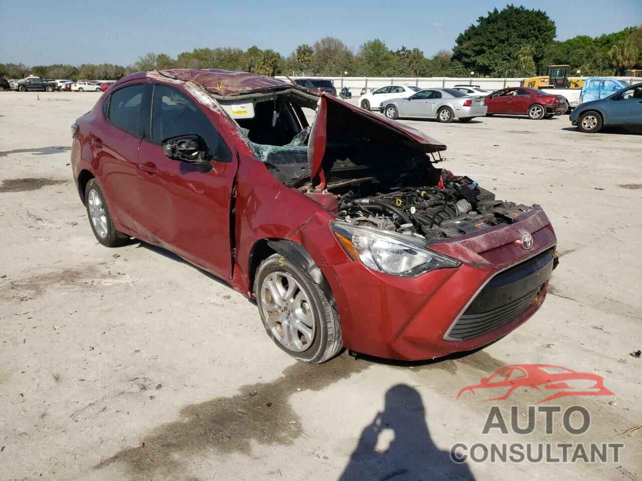 TOYOTA YARIS 2018 - 3MYDLBYV6JY303667